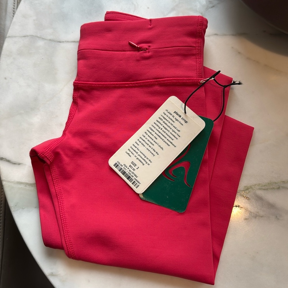 COPY - Nancy Rose Performance Plank Crop workout wear